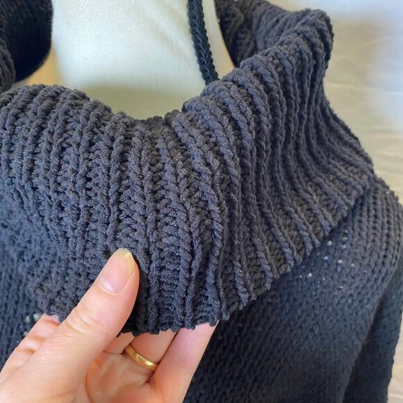 wonderly Women's Knit Cowl Neck Sweater Medium Black Soft Chenille Pullover - Picture 5 of 12